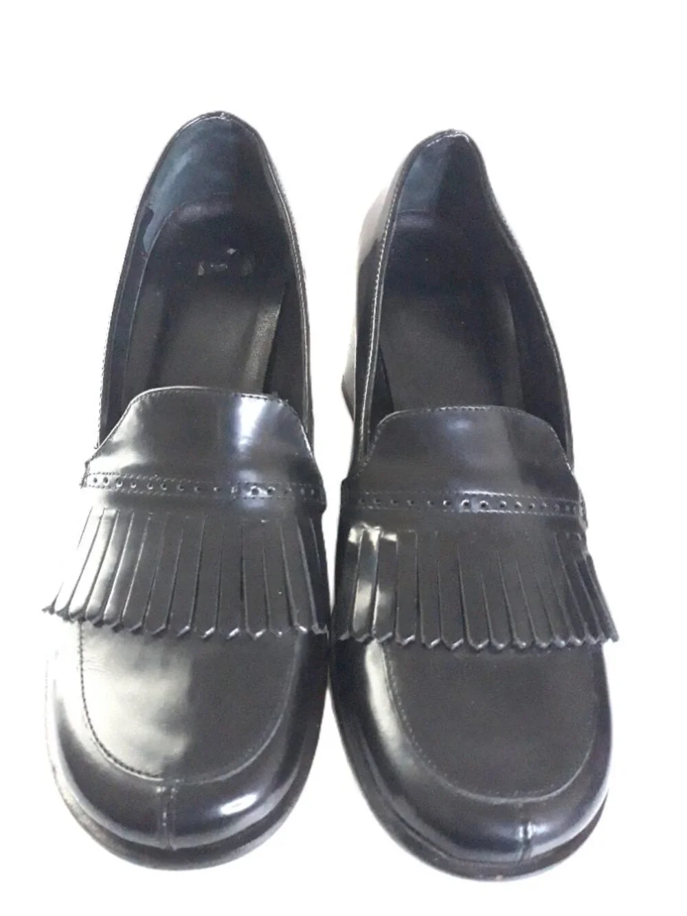 Coach Black Patent Leather Kiltie Heeled Loafer 7.5B Preppy Academia Minimalist